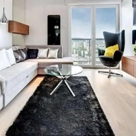 Agapella - Albatros 15 Floor, 2 Parking Spaces In The Garage